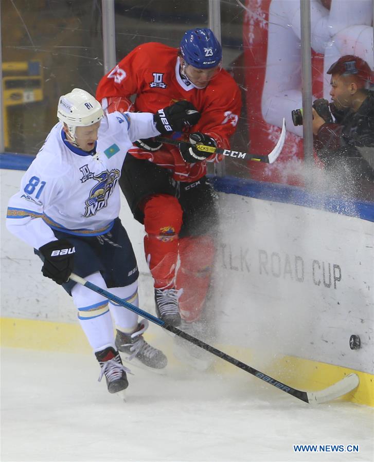 (SP)CHINA-JILIN-ICE HOCKEY-SILK ROAD SUPREME HOCKEY LEAGUE-TSEN TOU VS NOMAD(CN)