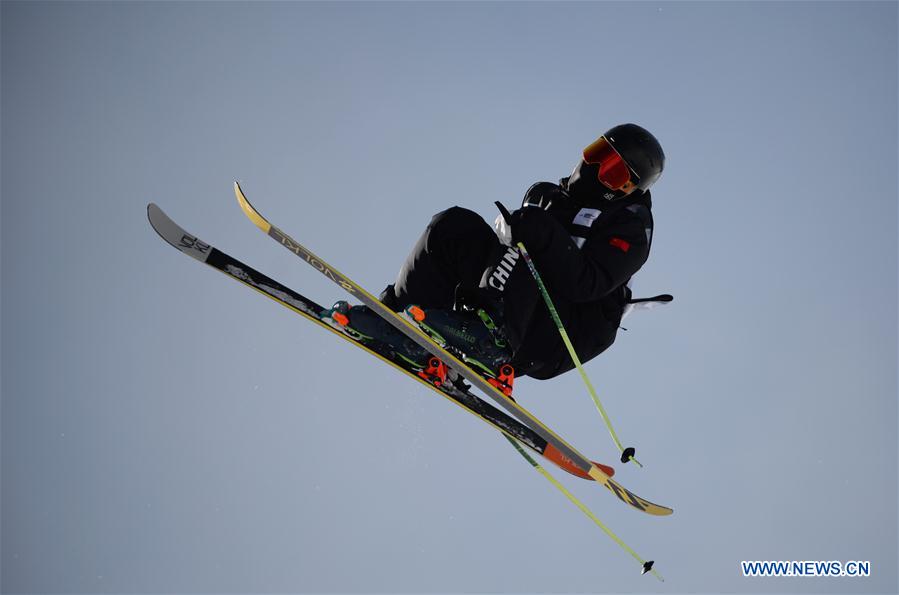 (SP)CHINA-CHONGLI-SKI-FIS FREESKI HALFPIPE WORLD CUP-MEN (CN)