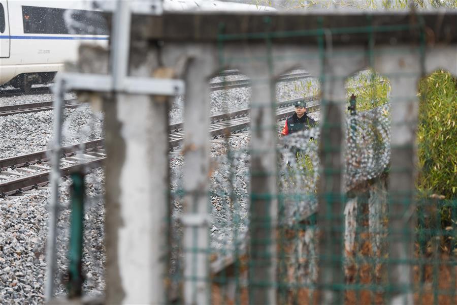 CHINA-ANHUI-JINZHAI-RAILWAY POLICEMAN (CN)