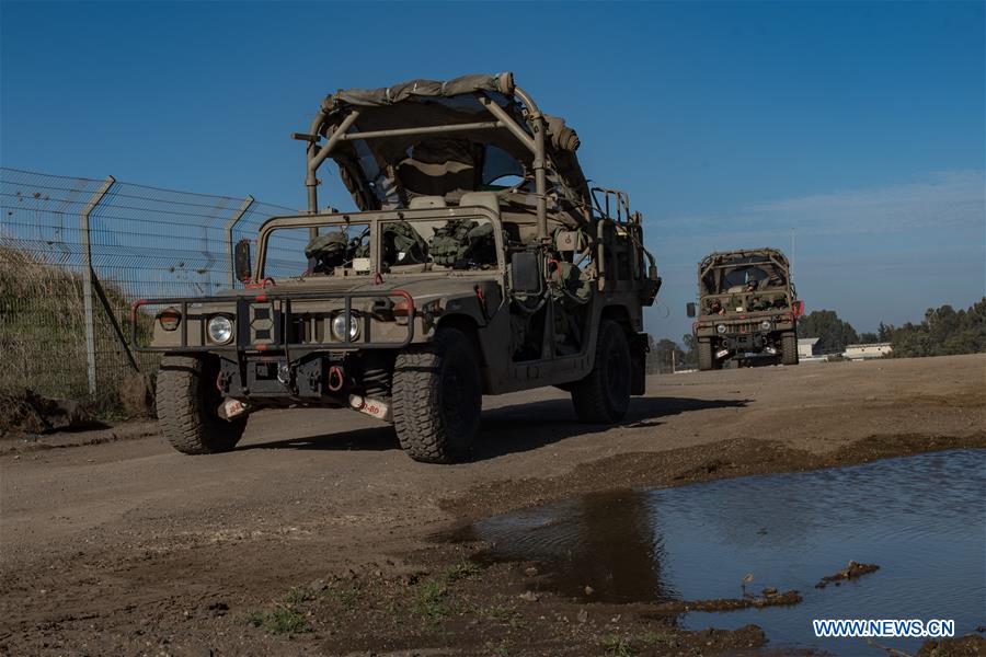 MIDEAST-GOLAN HEIGHTS-ISRAELI TROOPS