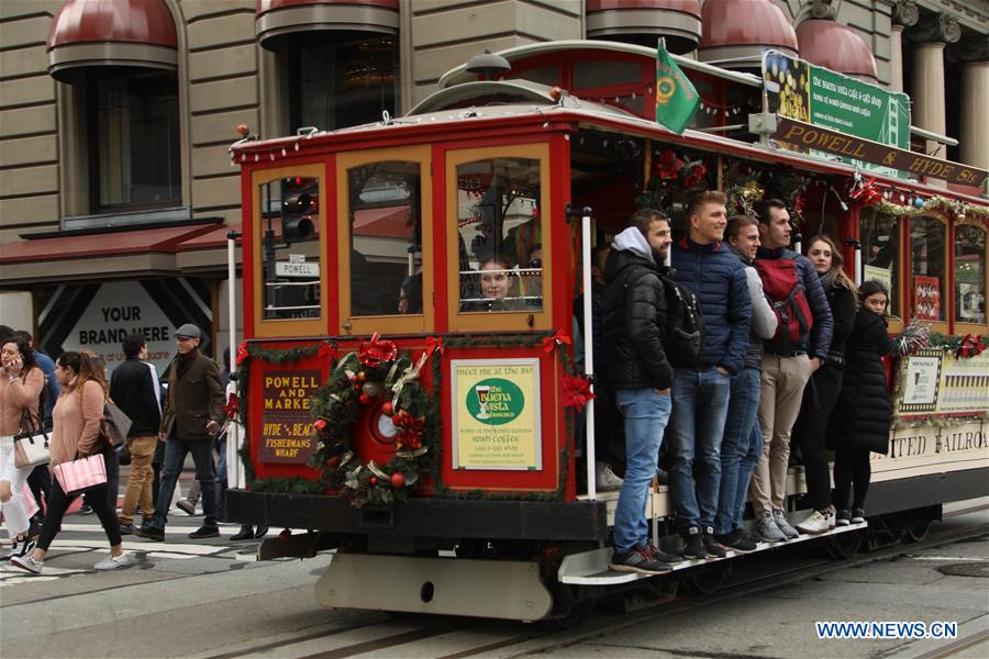U.S.-SAN FRANCISCO-CHRISTMAS EVE