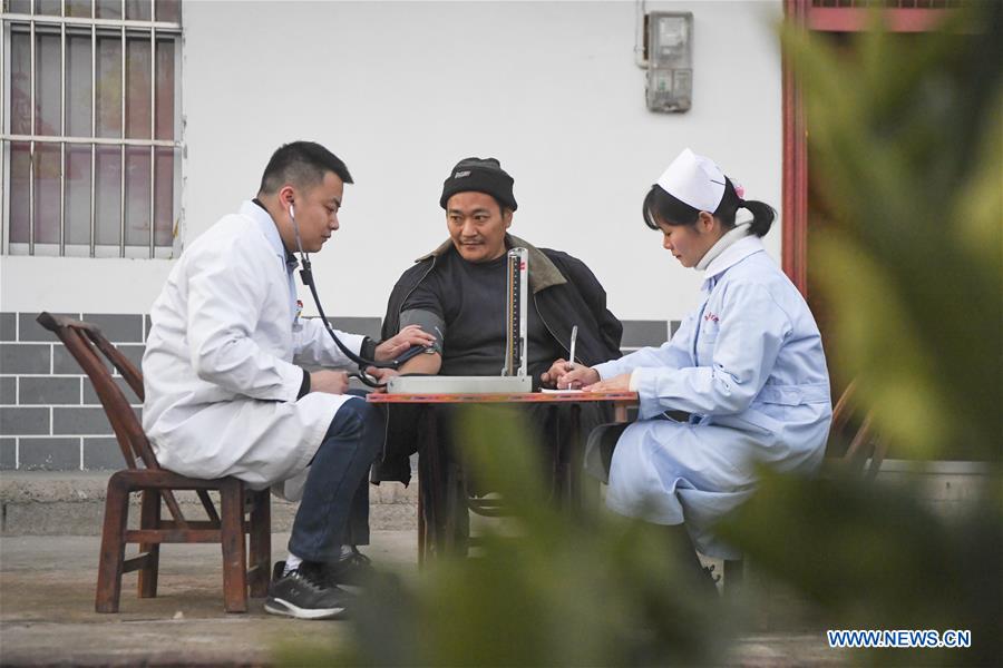 CHINA-CHONGQING-POVERTY ALLEVIATION-HEALTH CARE (CN)