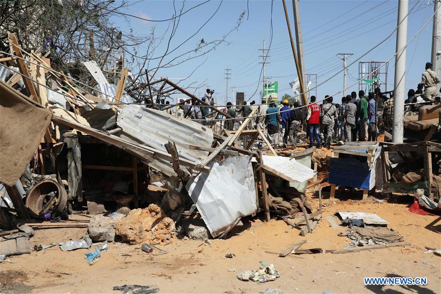 (SPOT NEWS)SOMALIA-MOGADISHU-SUICIDE BOMBING