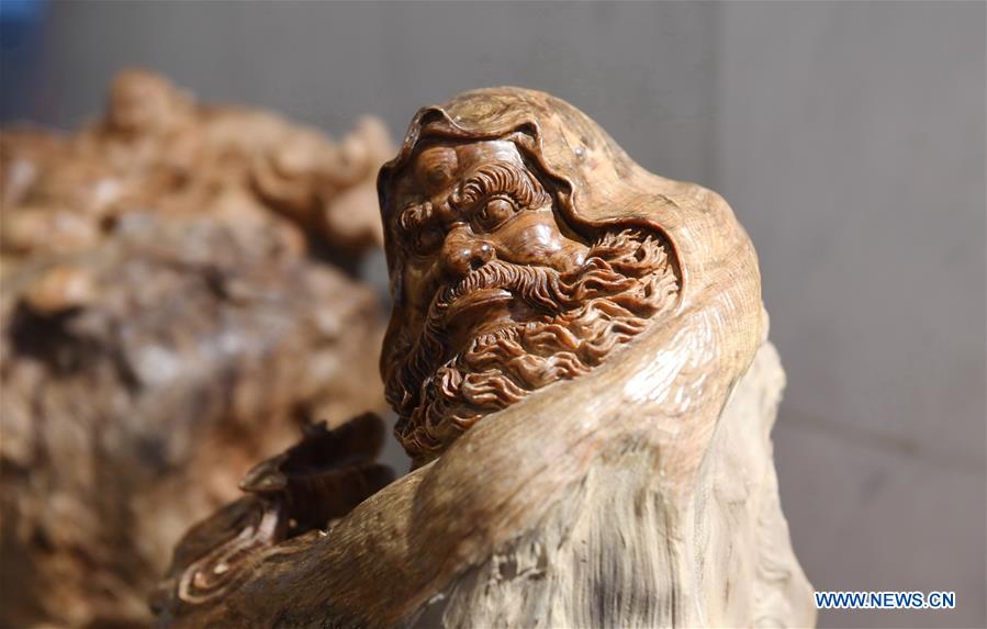 CHINA-FUJIAN-FUZHOU-HAINAN ROSEWOOD-ART EXHIBITION (CN)