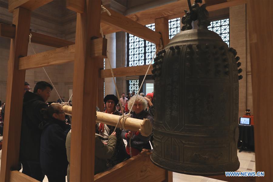 U.S.-SAN FRANCISCO-NEW YEAR-BELL-RINGING CEREMONY