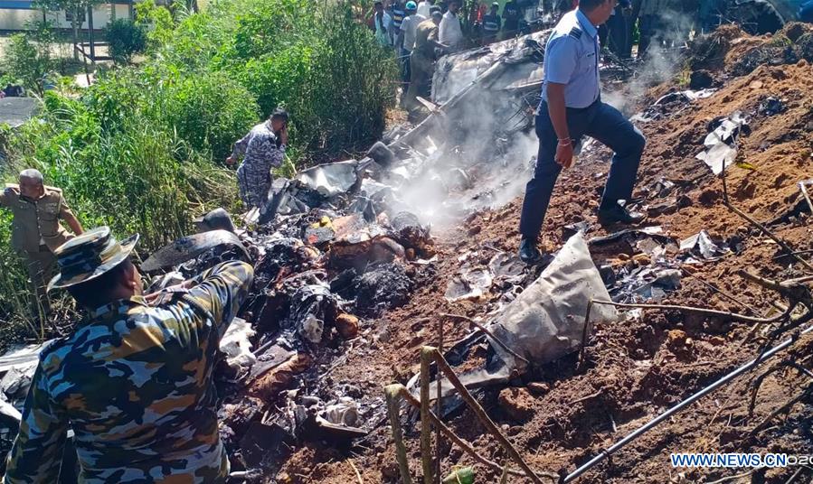 (SPOT NEWS)SRI LANKA-HAPUTALE-MILITARY PLANE-CRASH
