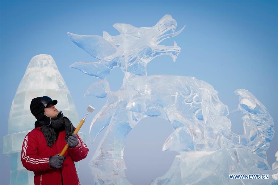 CHINA-HEILONGJIANG-HARBIN-ICE SCULPTURE-CHAMPIONSHIP(CN)