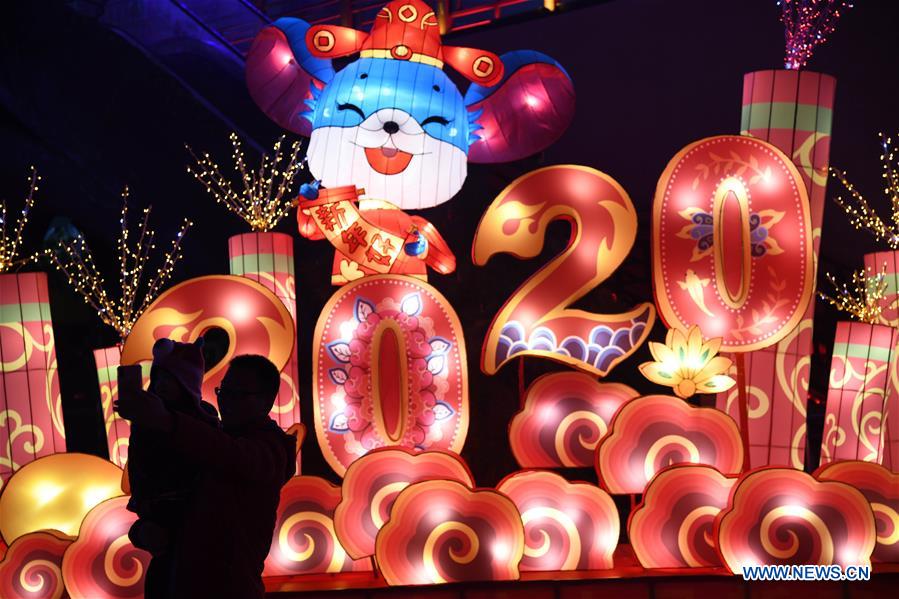 CHINA-SHANDONG-LINYI-LIGHT INSTALLATION-FESTIVAL (CN)