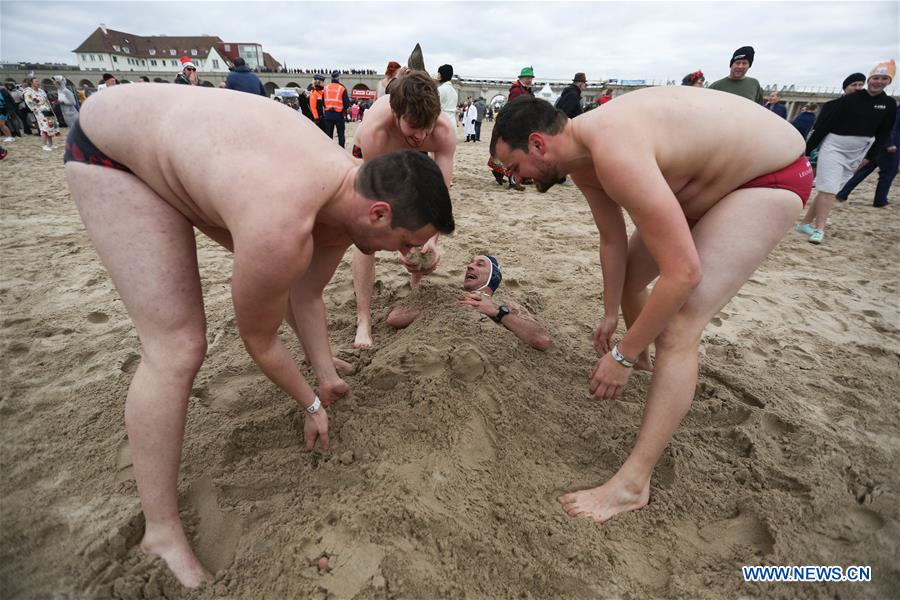 BELGIUM-OSTEND-NEW YEAR'S DIVE