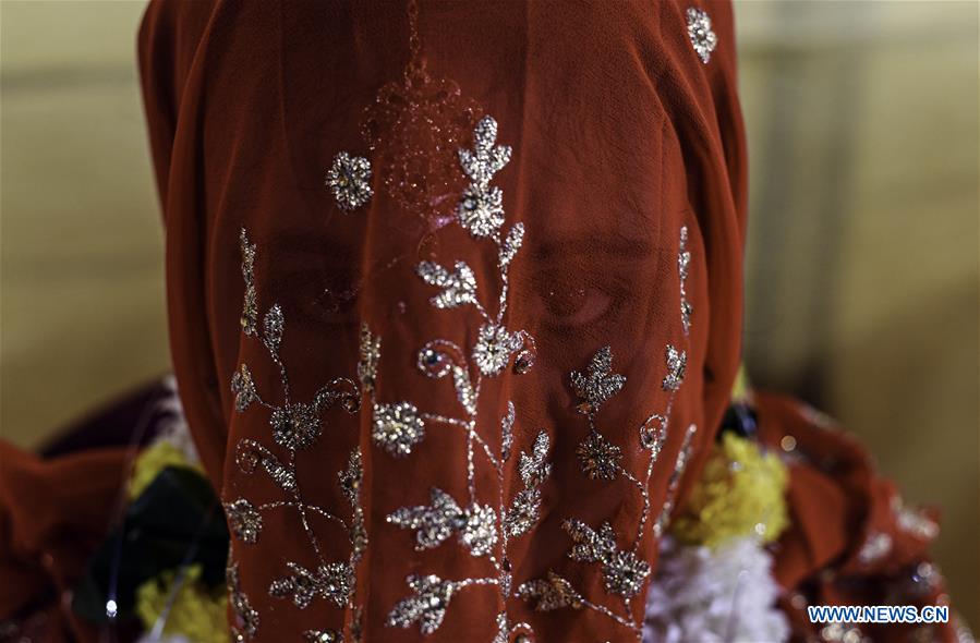 INDIA-MUMBAI-MASS WEDDING