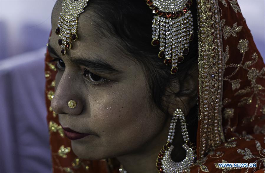 INDIA-MUMBAI-MASS WEDDING