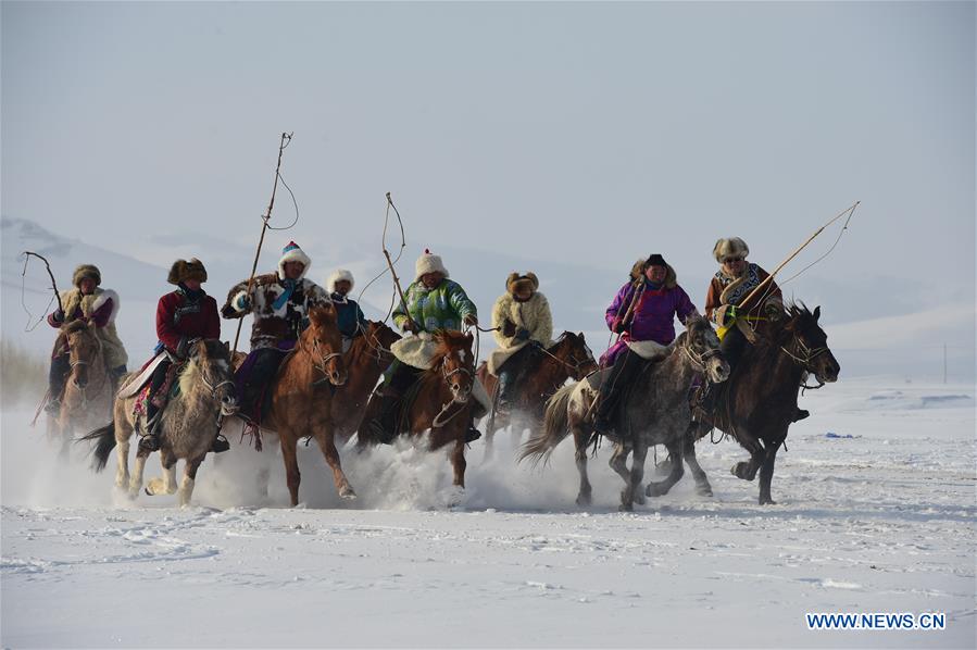CHINA-INNER MONGOLIA-BASHANG PASTURE-PHOTOGRAPHY FESTIVAL (CN)
