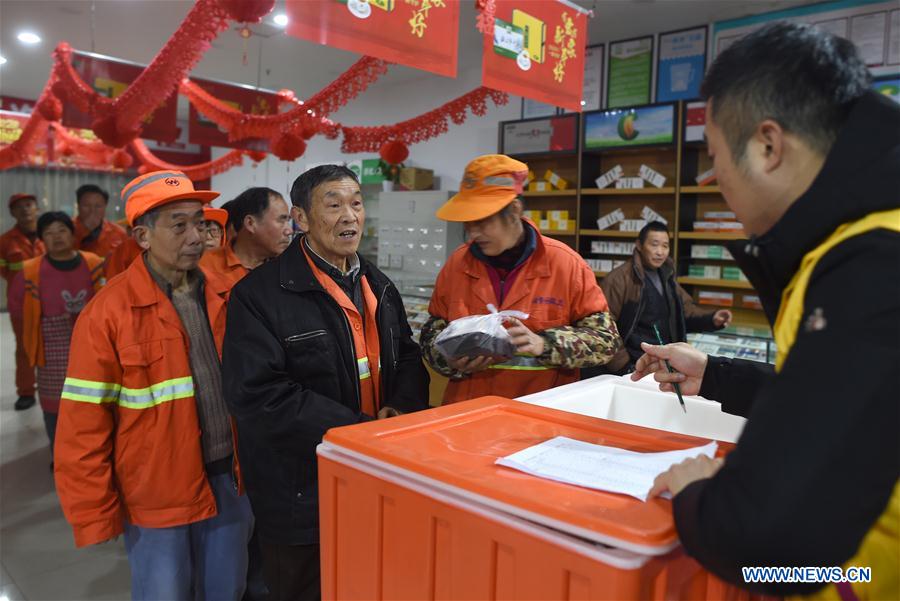 CHINA-ZHEJIANG-ZHUJI-SANITATION WORKER-FREE BREAKFAST (CN)
