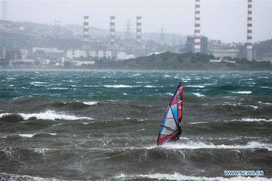 GREECE-ATHENS-WEATHER-COLD FRONT