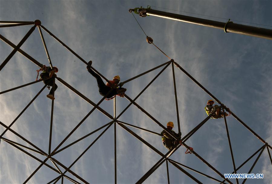 CHINA-YUNNAN-KUNMING-RAIL TRANSIT-CONSTRUCTION WORKERS (CN)