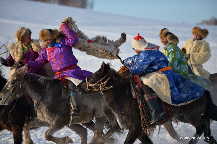 CHINA-INNER MONGOLIA-BASHANG PASTURE-PHOTOGRAPHY FESTIVAL (CN)