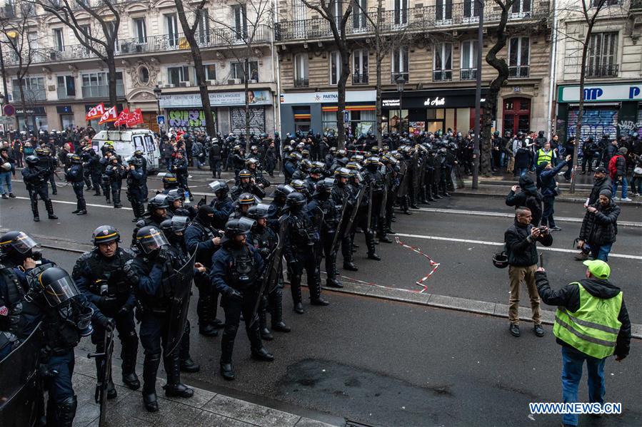 FRANCE-PARIS-TRANSPORT STRIKE-PENSION REFORM