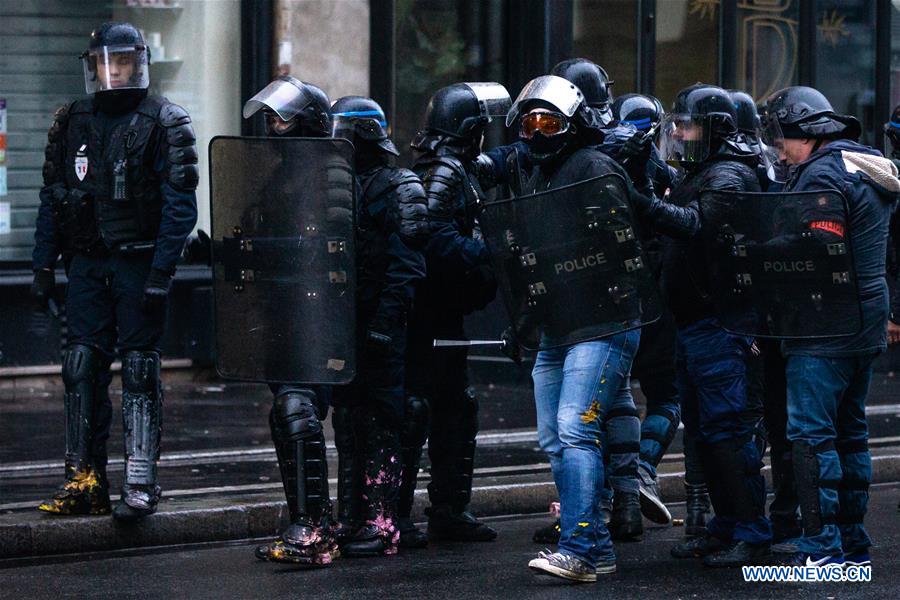 FRANCE-PARIS-TRANSPORT STRIKE-PENSION REFORM