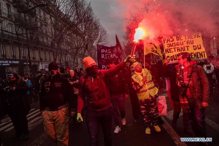 FRANCE-PARIS-TRANSPORT STRIKE-PENSION REFORM