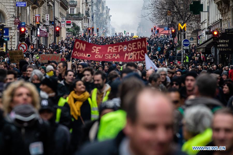 FRANCE-PARIS-TRANSPORT STRIKE-PENSION REFORM