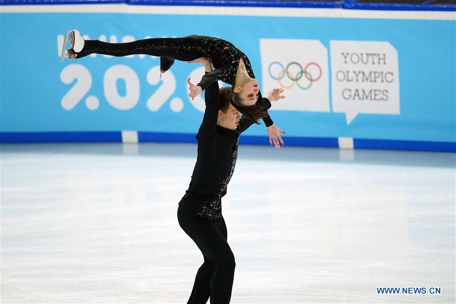 (SP)SWITZERLAND-LAUSANNE-WINTER YOG-FIGURE SKATING-PAIR SKATING SHORT PROGRAM