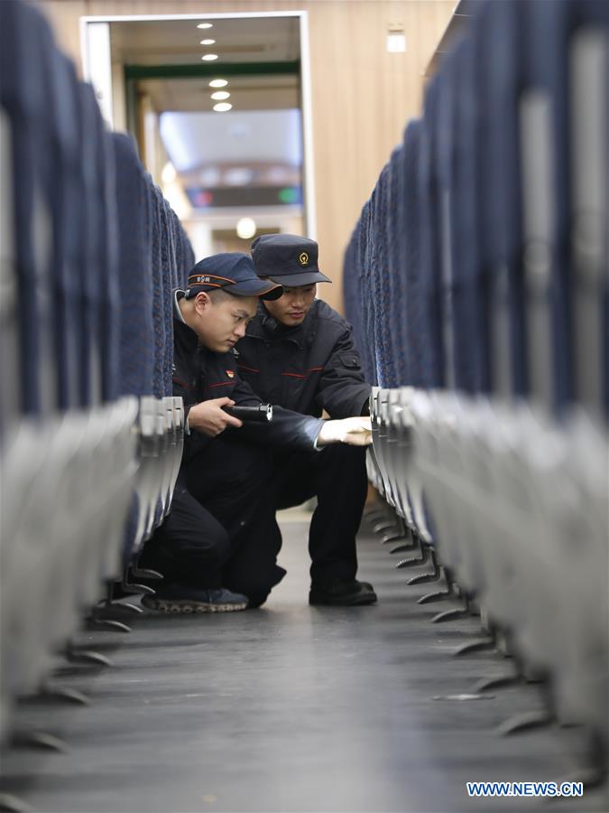 CHINA-CHONGQING-BULLET TRAIN-OVERHAUL-SPRING FESTIVAL (CN)