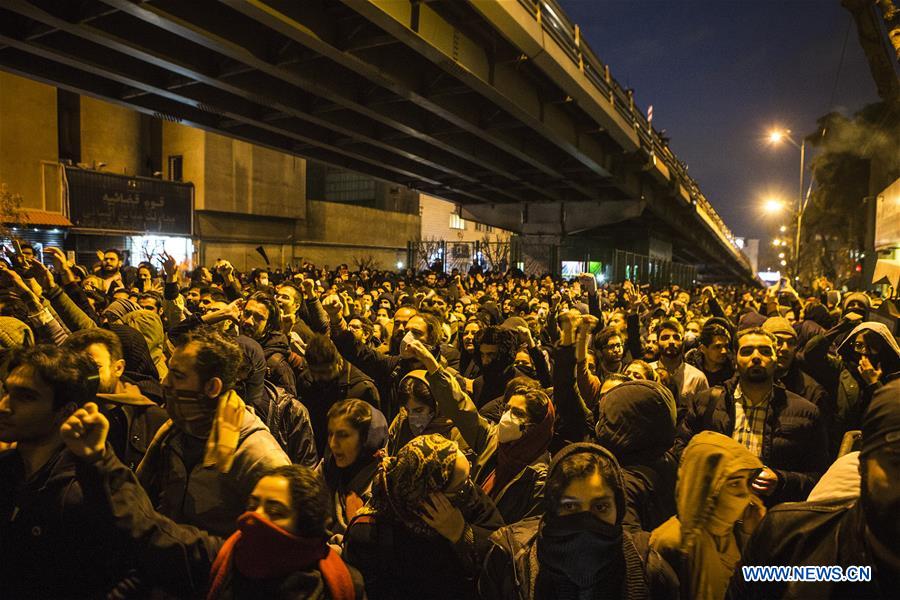 IRAN-TEHRAN-AIR CRASH-MOURNING CEREMONY