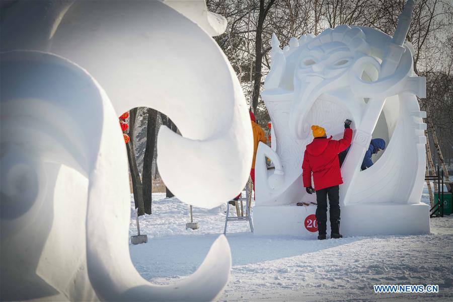 CHINA-HEILONGJIANG-HARBIN-SNOW SCULPTURE COMPETITION (CN)