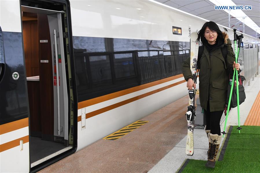 CHINA-BEIJING-SKIER-BEIJING-ZHANGJIAKOU HIGH-SPEED RAILWAY-RIDE (CN)