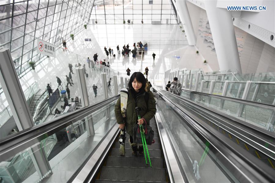 CHINA-BEIJING-SKIER-BEIJING-ZHANGJIAKOU HIGH-SPEED RAILWAY-RIDE (CN)