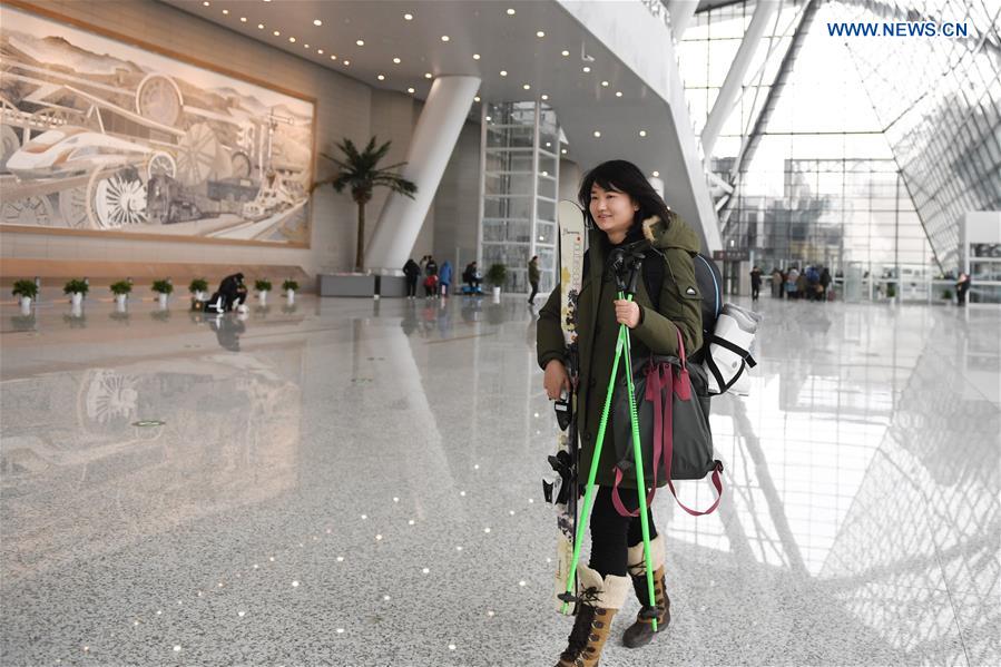 CHINA-BEIJING-SKIER-BEIJING-ZHANGJIAKOU HIGH-SPEED RAILWAY-RIDE (CN)