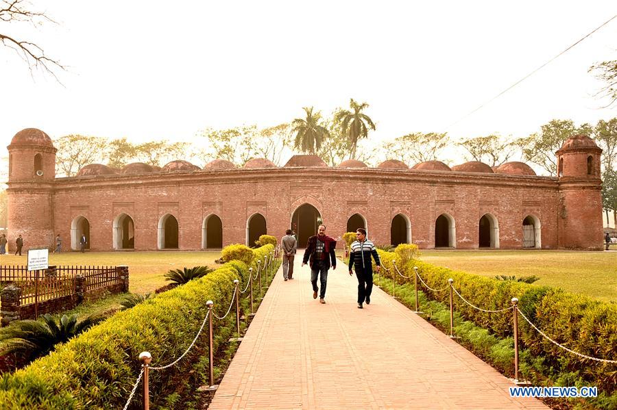 BANGLADESH-BAGERHAT-SIXTY DOME MOSQUE