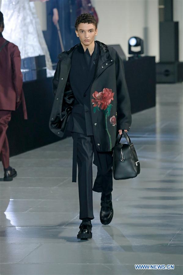 FRANCE-PARIS-FASHION WEEK-VALENTINO