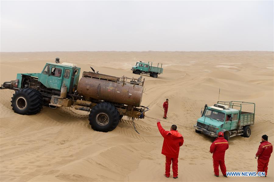 CHINA-XINJIANG-GEOPHYSICAL SURVEY-WORKER (CN)