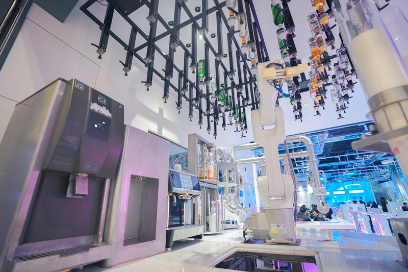 futurism robotic kitchen