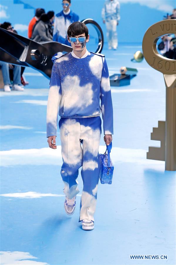 FRANCE-PARIS-FASHION WEEK-LOUIS VUITTON