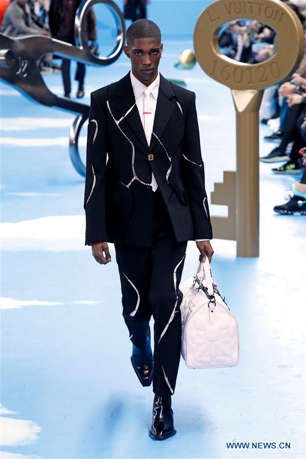 FRANCE-PARIS-FASHION WEEK-LOUIS VUITTON