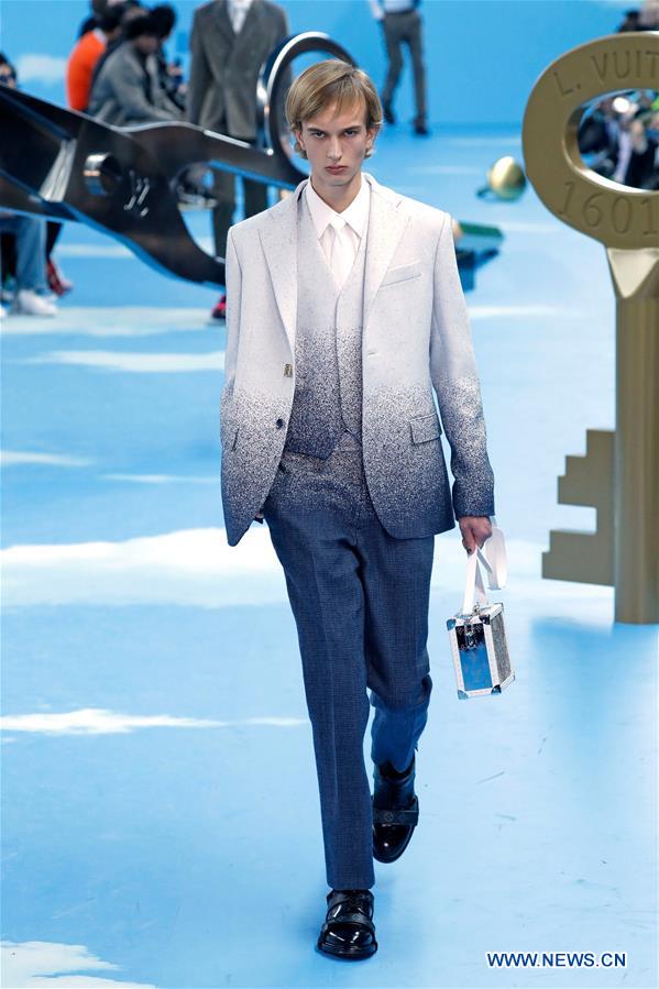 FRANCE-PARIS-FASHION WEEK-LOUIS VUITTON