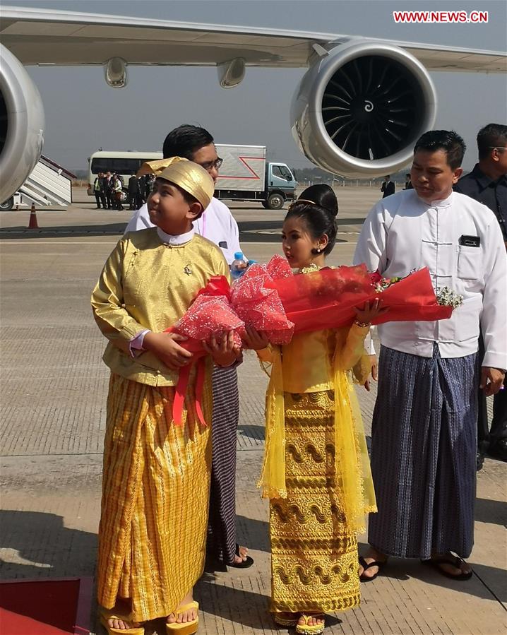 MYANMAR-NAY PYI TAW-CHINESE PRESIDENT-PEOPLE-WELCOME