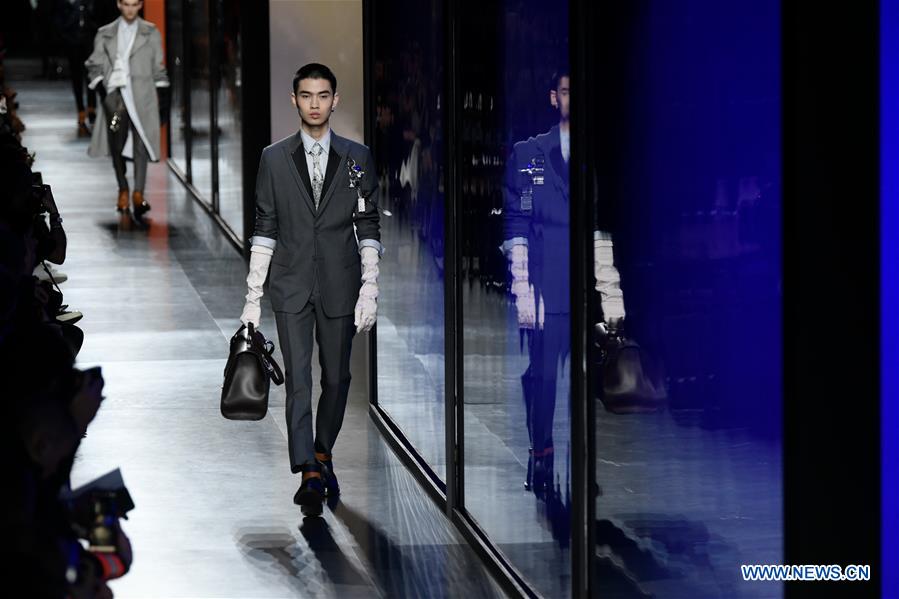 FRANCE-PARIS-FASHION WEEK-DIOR HOMME