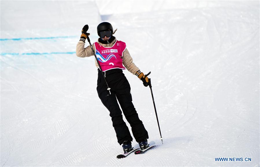 (SP)SWITZERLAND-LEYSIN-WINTER YOG-FREESTYLE SKIING-WOMEN'S FREESKI SLOPESTYLE