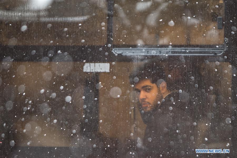 IRAN-TEHRAN-SNOWFALL
