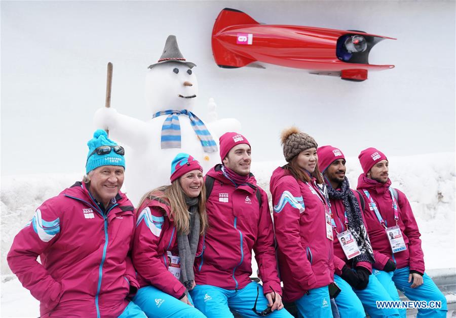 (SP)SWITZERLAND-ST. MORITZ-WINTER YOG-BOBSLEIGH-WOMEN'S MONOBOB