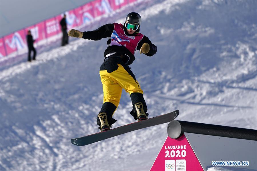 (SP)SWITZERLAND-LEYSIN-WINTER YOG-SNOWBOARD-MEN'S SLOPESTYLE-FINAL