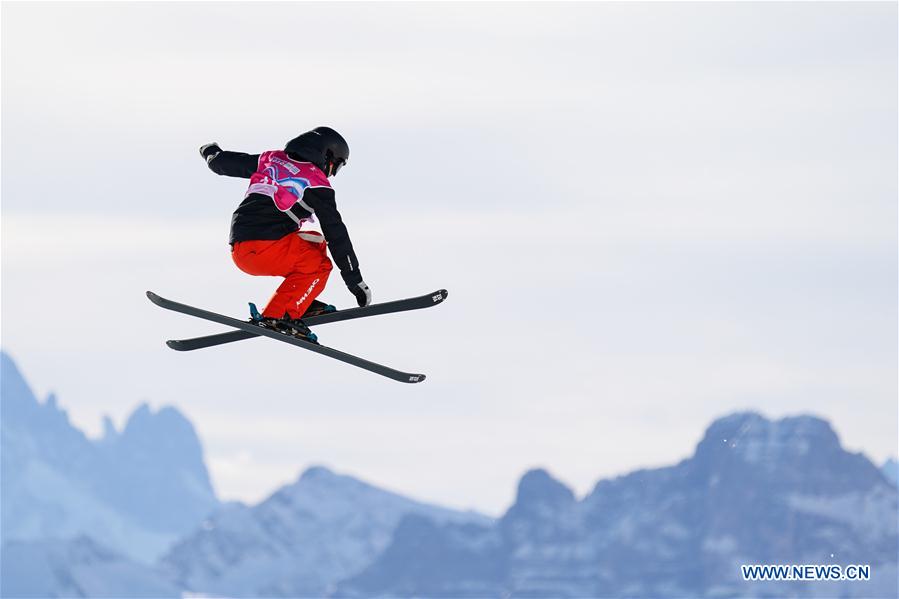 (SP)SWITZERLAND-LEYSIN-WINTER YOG-FREESTYLE SKIING-WOMEN'S FREESKI BIG AIR