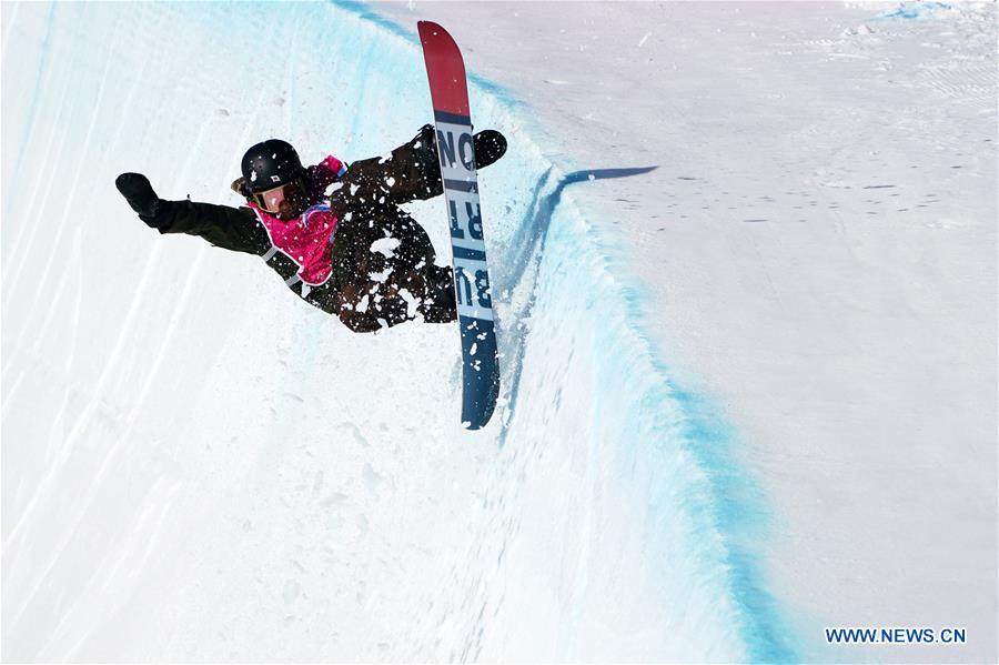 (SP)SWITZERLAND-LEYSIN-WINTER YOG-SNOW BOARD-MEN'S HALFPIPE-FINAL