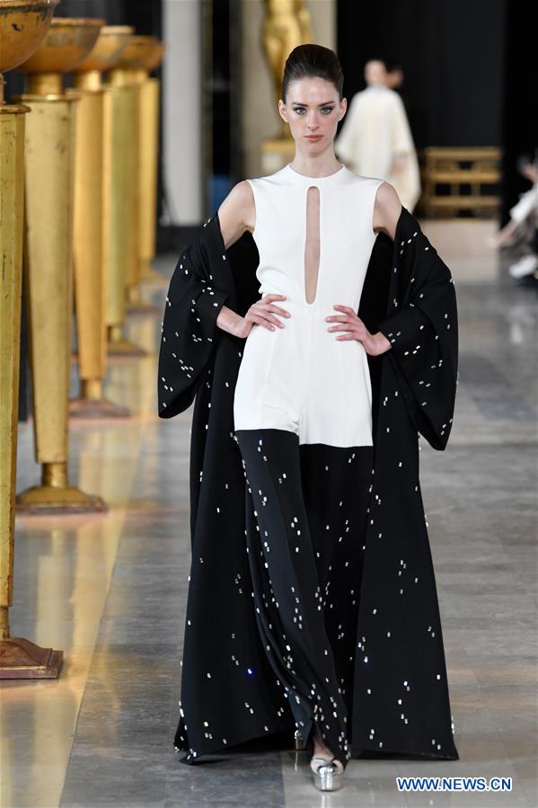 FRANCE-PARIS-FASHION WEEK-STEPHANE ROLLAND-HAUTE COUTURE