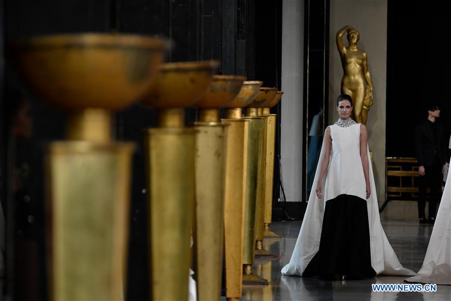 FRANCE-PARIS-FASHION WEEK-STEPHANE ROLLAND-HAUTE COUTURE
