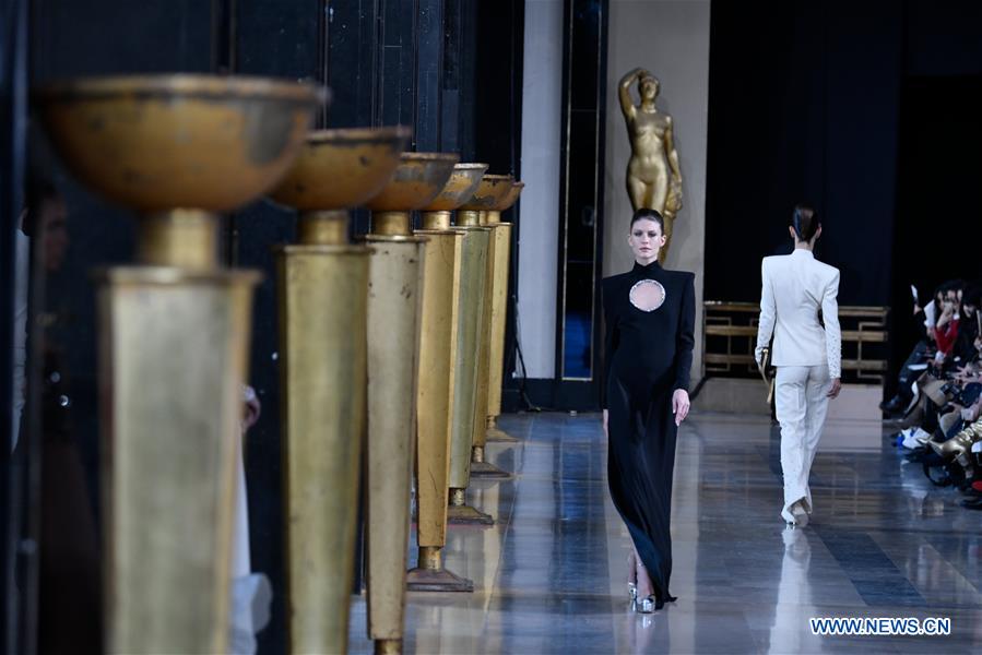 FRANCE-PARIS-FASHION WEEK-STEPHANE ROLLAND-HAUTE COUTURE