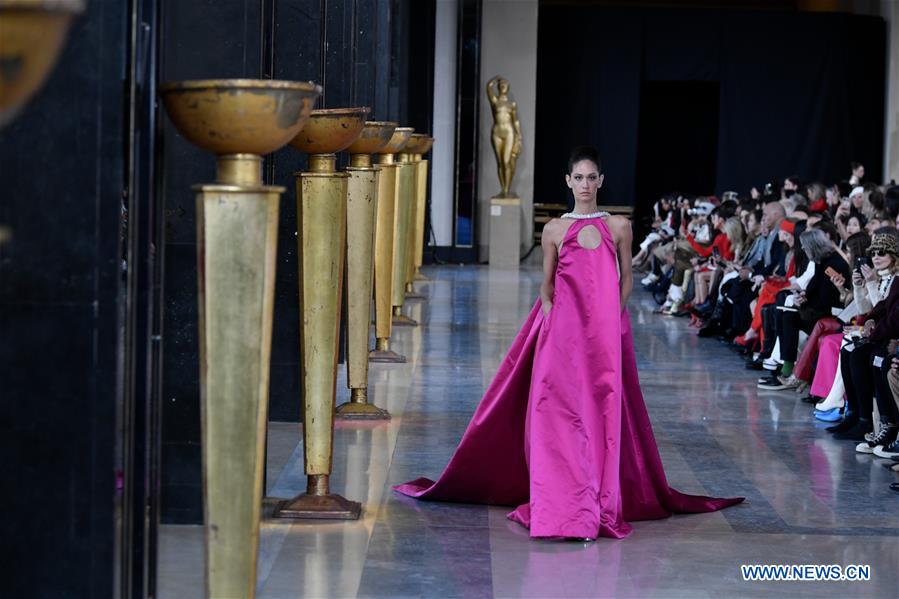 FRANCE-PARIS-FASHION WEEK-STEPHANE ROLLAND-HAUTE COUTURE